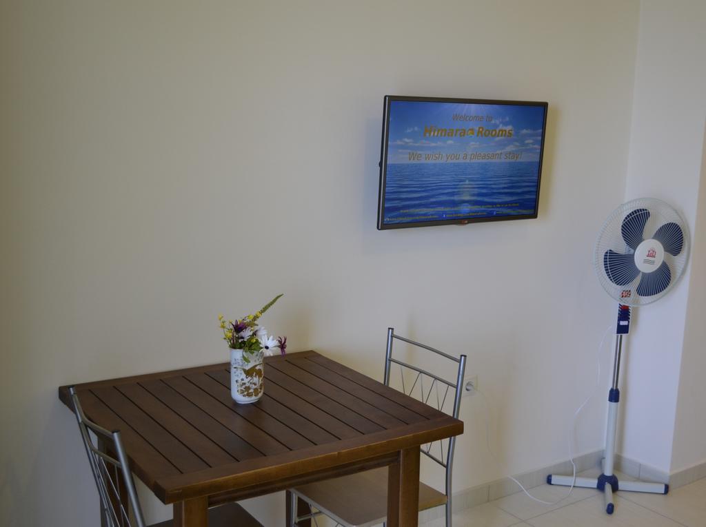 هيماري Riviera Rooms الغرفة الصورة