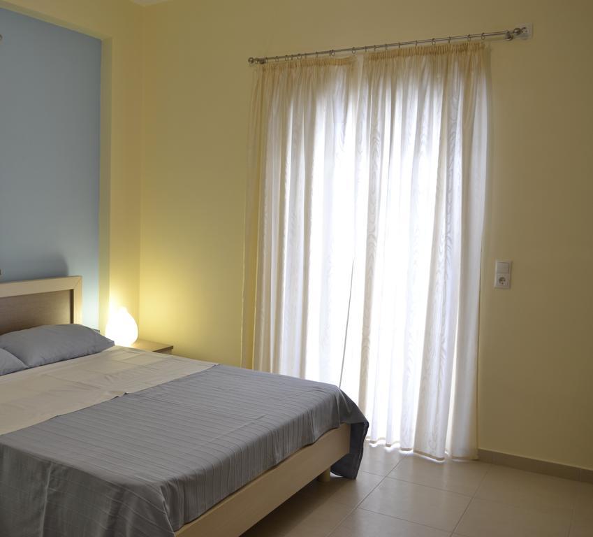 هيماري Riviera Rooms الغرفة الصورة